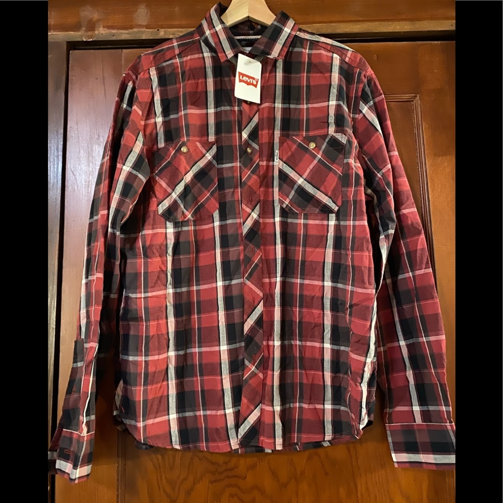 Levi’s men’s button down